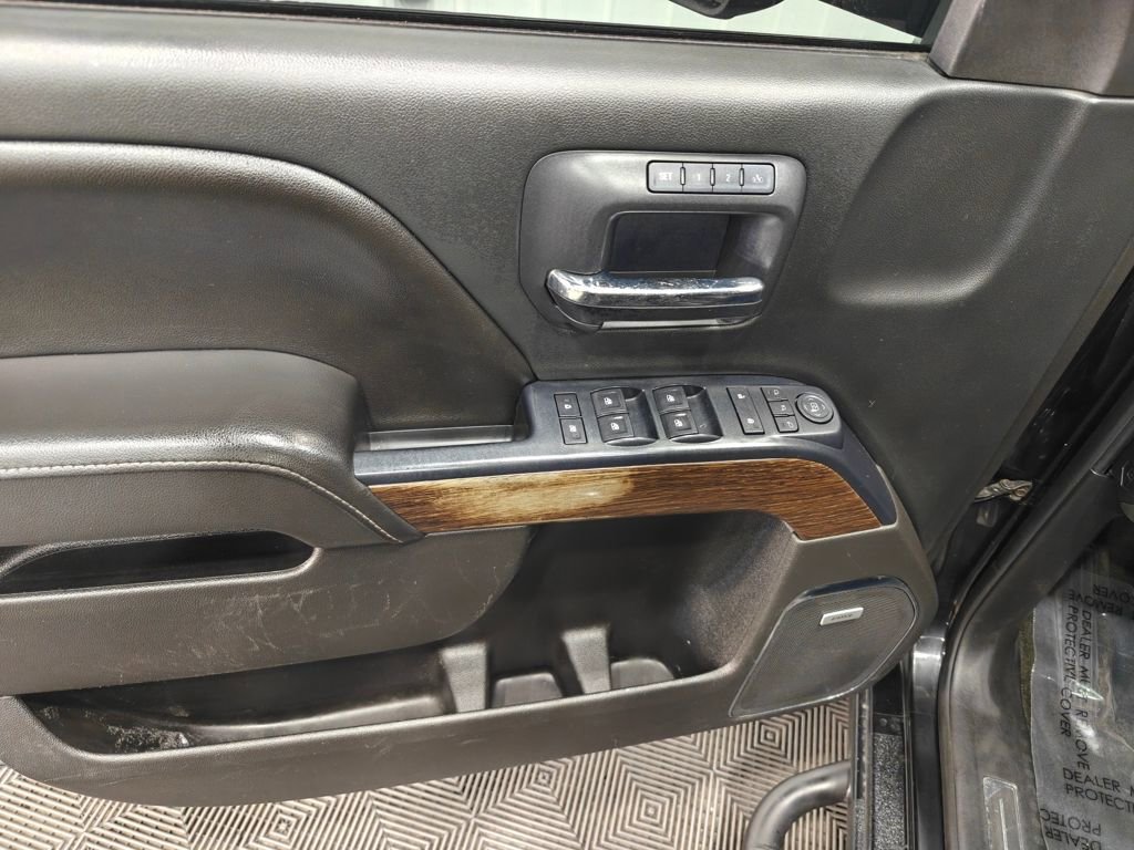 Used 2017 GMC Sierra 2500 Denali w/ Suspension Package, Off-Road image 49