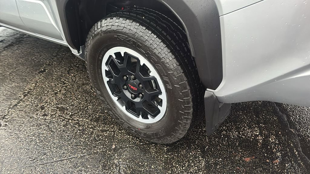 Used 2025 Toyota 4Runner TRD Off-Road Premium w/ Tow Technology Package image 9