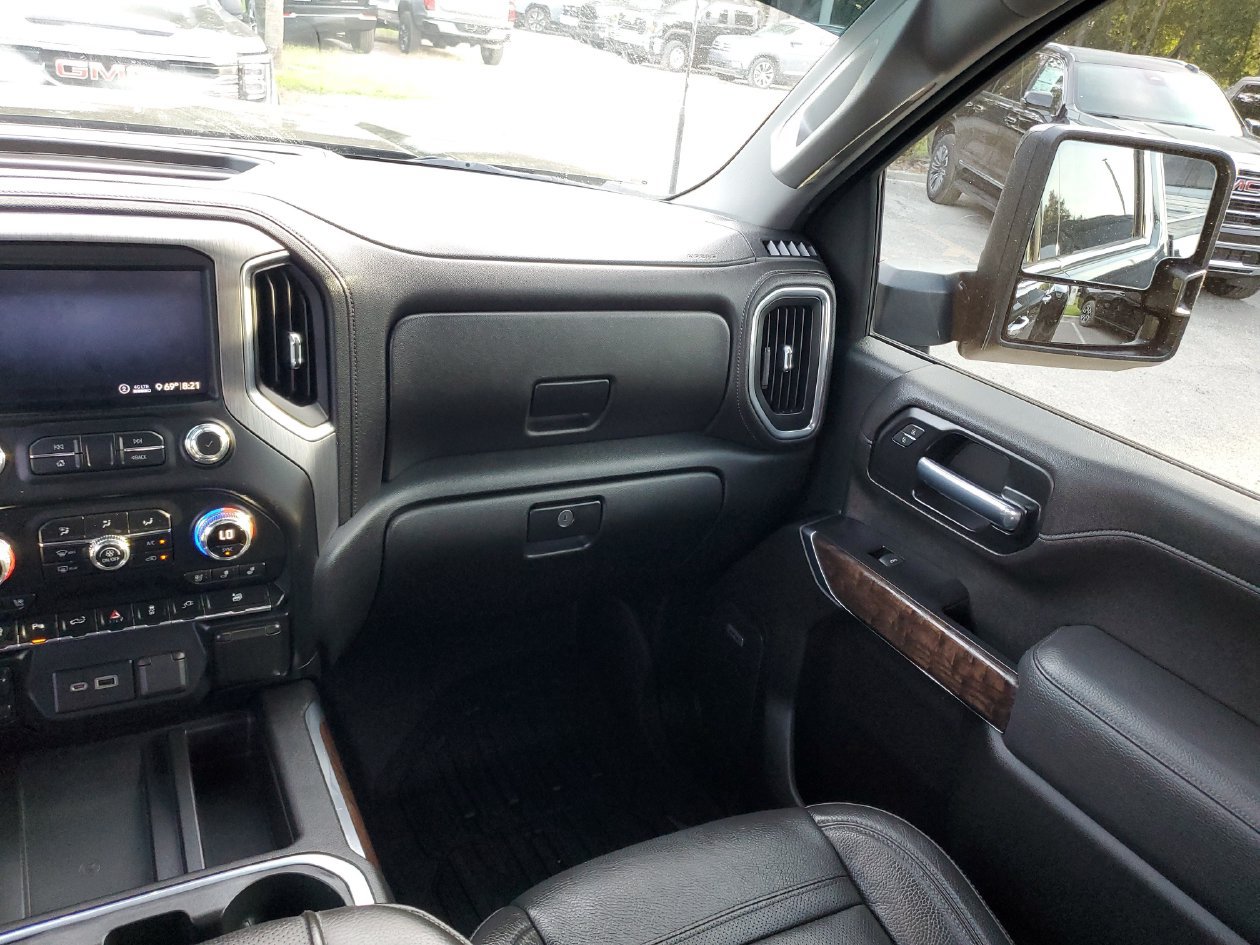 Used 2020 GMC Sierra 3500 Denali w/ Denali Ultimate Package AWD/4WD image 15