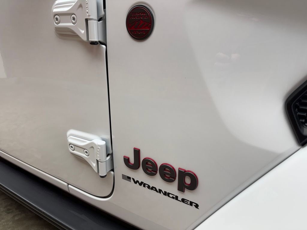 Used 2024 Jeep Wrangler Unlimited Rubicon image 6