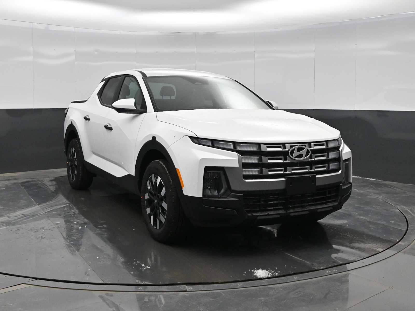 New 2026 Hyundai Santa Cruz SE image 2