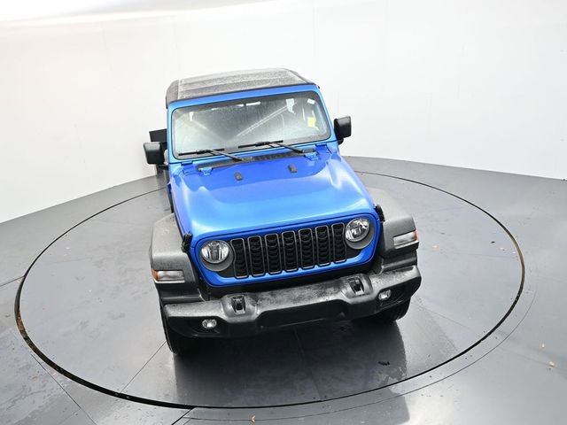 Used 2025 Jeep Wrangler Sport AWD/4WD image 19