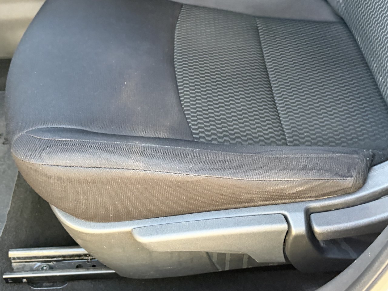 Used 2020 Nissan Sentra S FWD image 24