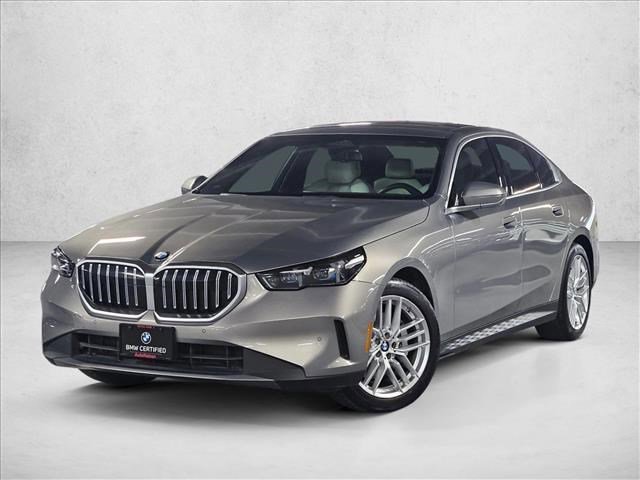 Certified 2024 BMW 530i 530i w/ Premium Package image 1