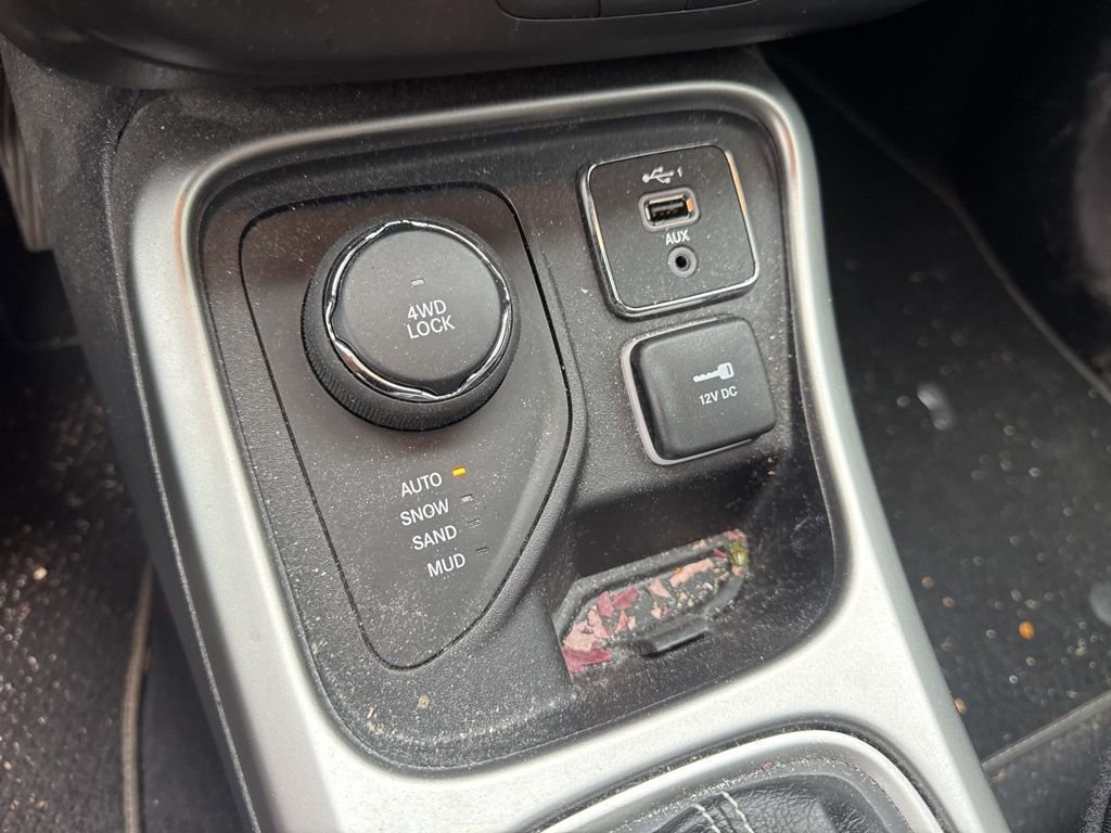 Used 2021 Jeep Compass 80th Special Edition image 7