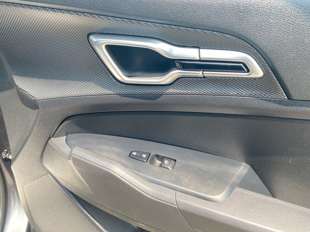 Certified 2023 Kia Sportage LX AWD/4WD image 13