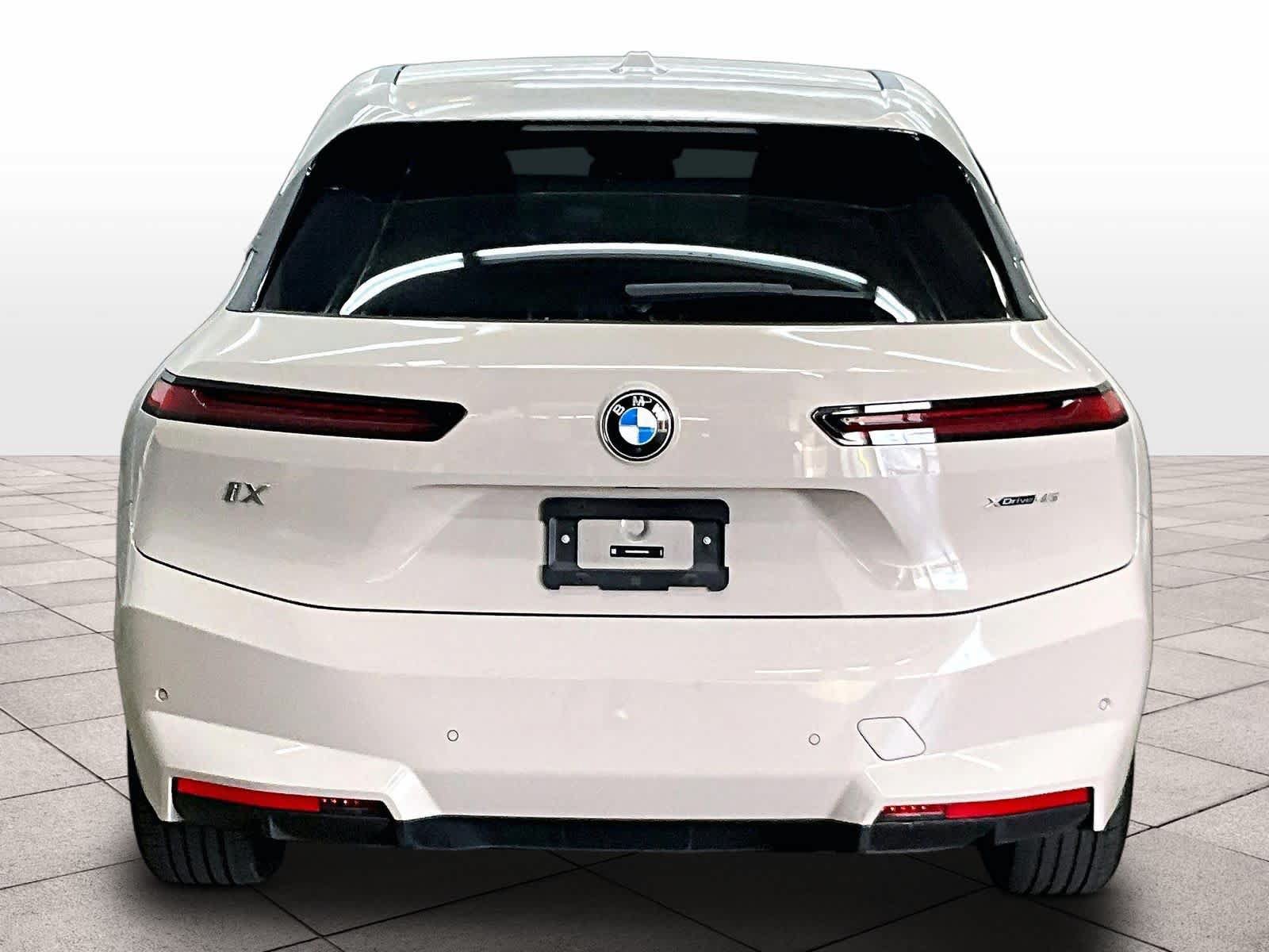Used 2026 BMW iX xDrive45 AWD/4WD image 7