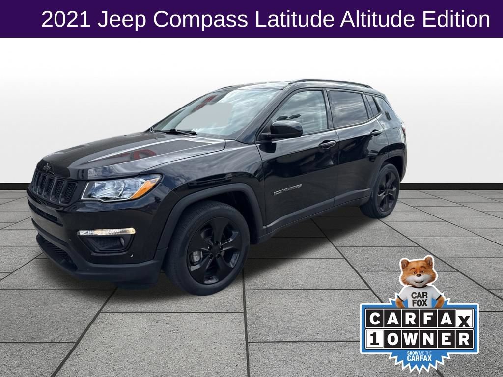 Used 2021 Jeep Compass Latitude FWD image 1