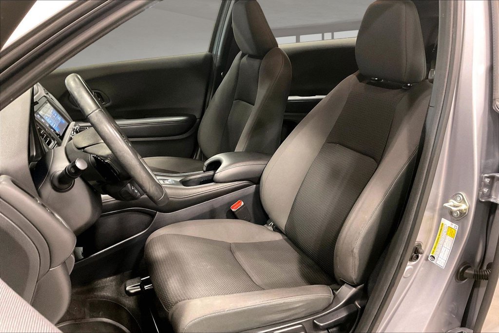 Used 2019 Honda HR-V Sport image 22