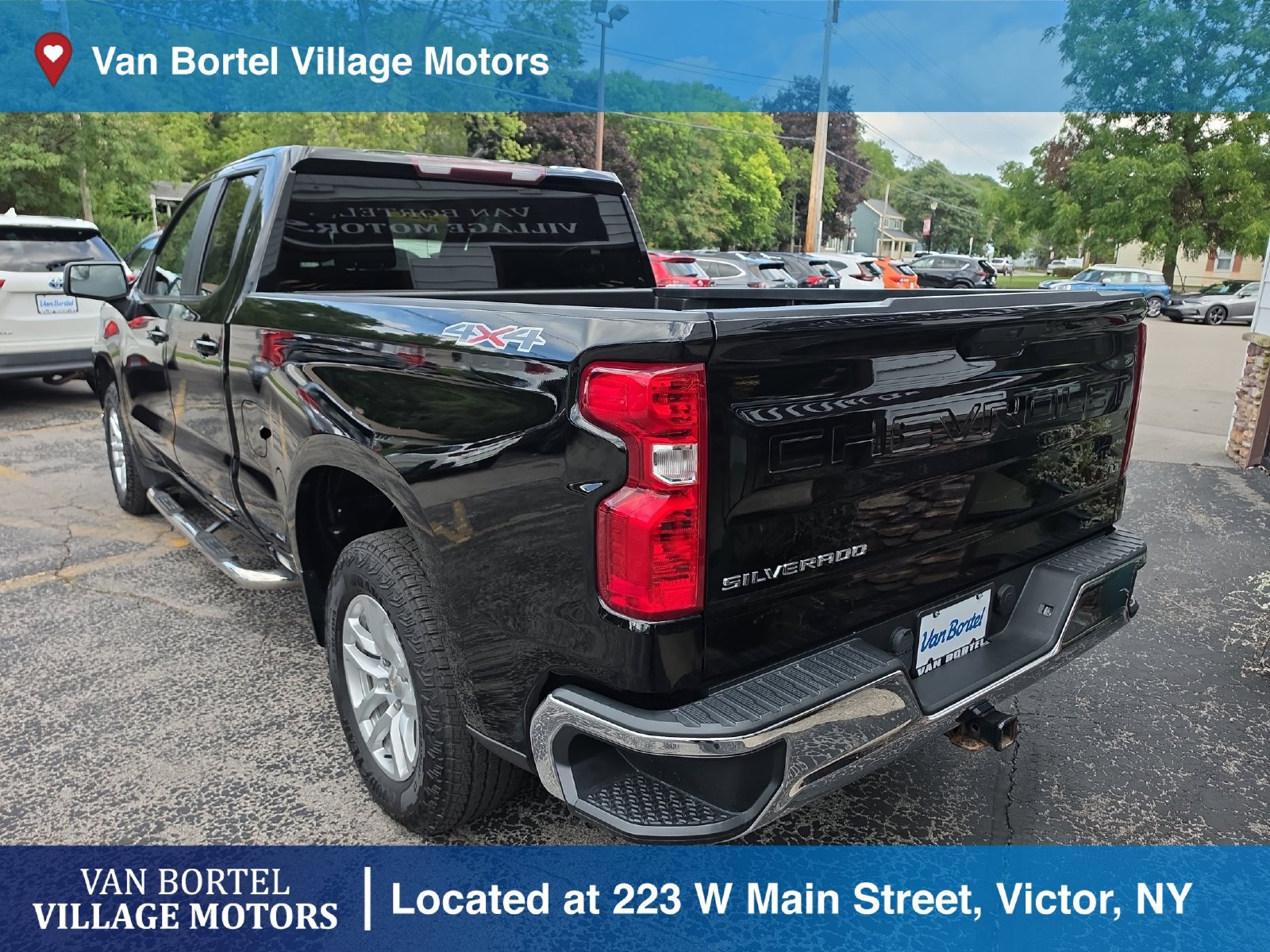 Used 2020 Chevrolet Silverado 1500 LT w/ All-Star Edition AWD/4WD image 7