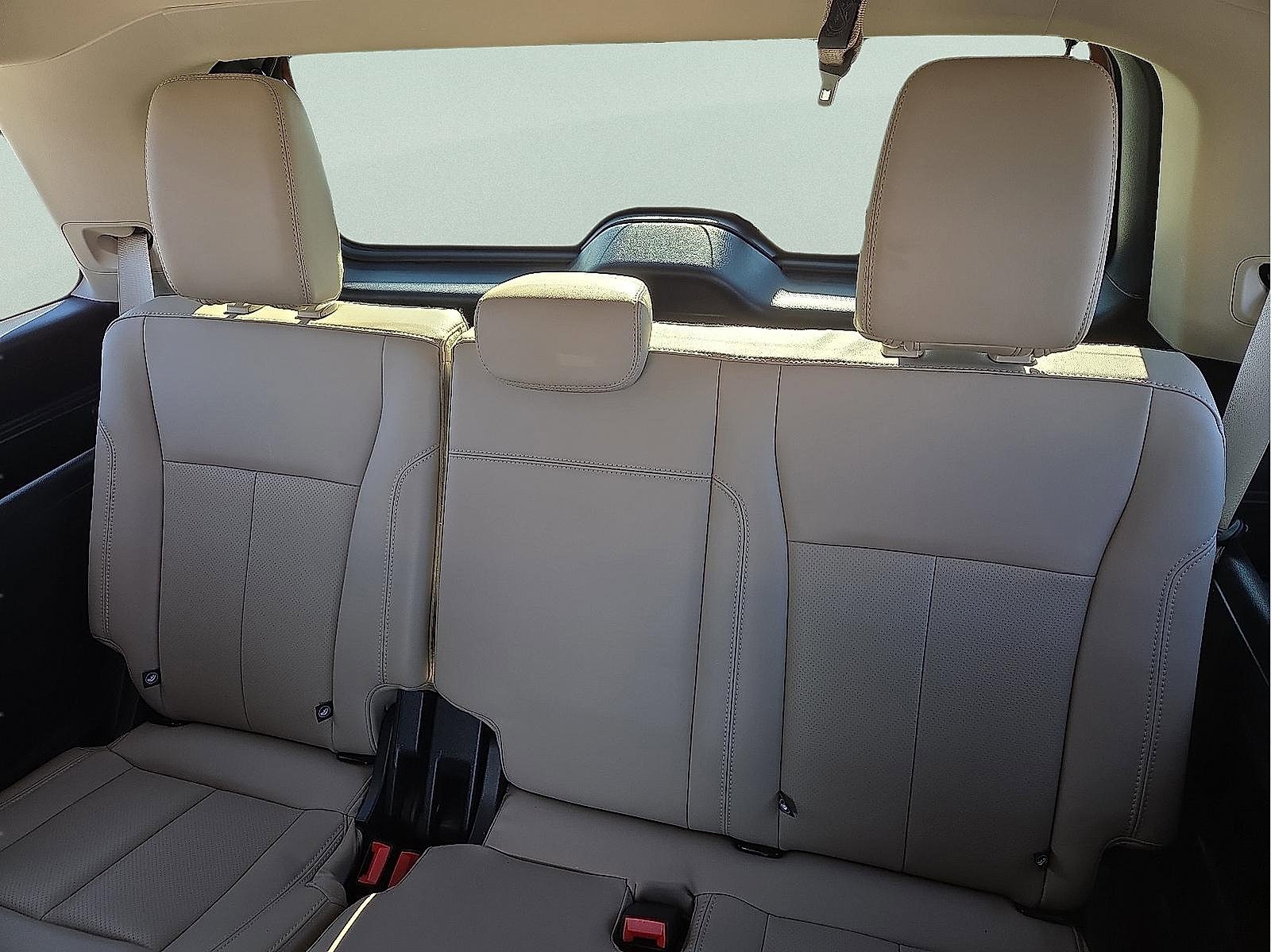 Used 2022 Ford Expedition XLT image 11