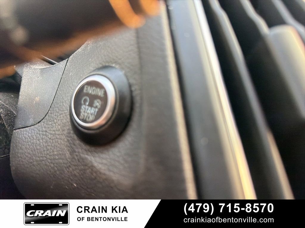 Used 2018 Ford Focus Titanium image 28