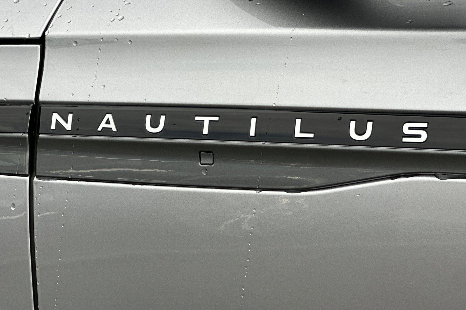 New 2026 Lincoln Nautilus Reserve w/ Jet Appearance Package image 26