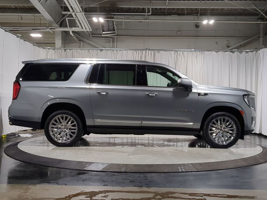 Used 2023 GMC Yukon XL Denali w/ Max Trailering Package image 18