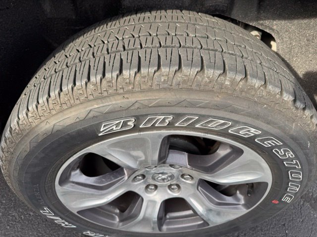 Used 2023 RAM 1500 Laramie AWD/4WD image 10
