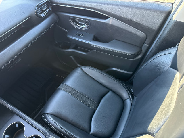 Used 2025 Honda Pilot EX-L image 15