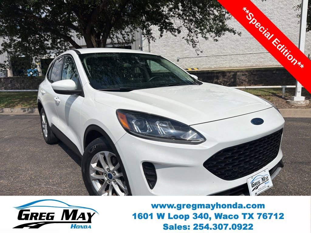 Used 2020 Ford Escape SE FWD image 1