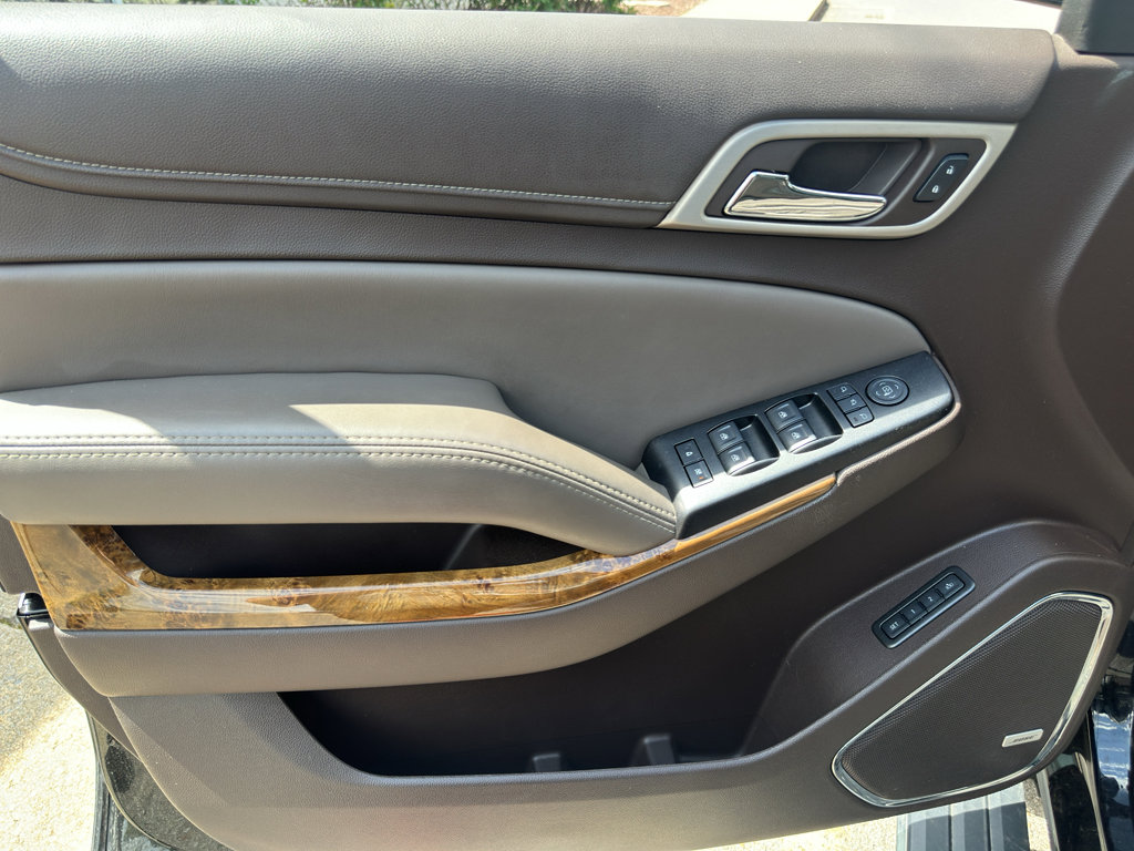 Used 2016 GMC Yukon Denali w/ Open Road Package image 24