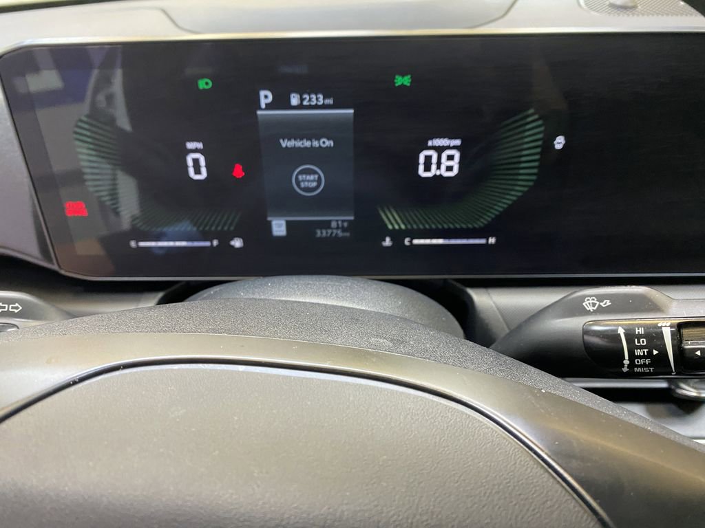 Used 2025 Kia K4 FWD image 33