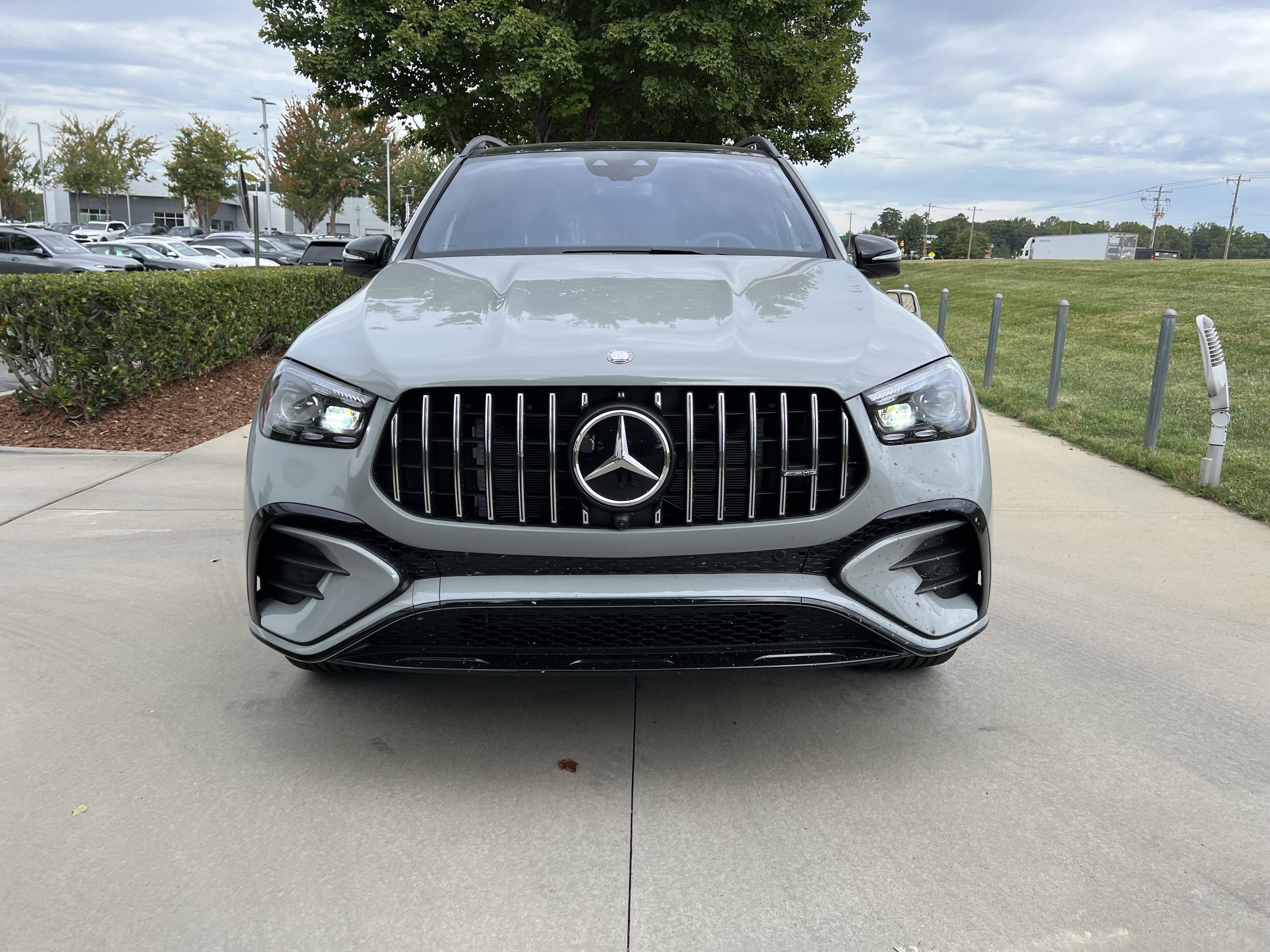 New 2026 Mercedes-Benz GLE 53 AMG 4MATIC image 3