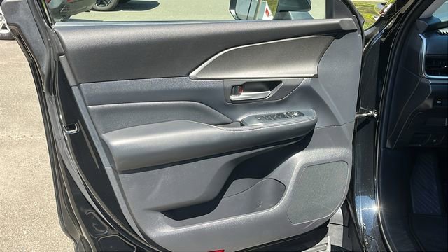 Certified 2025 Toyota Grand Highlander AWD image 9