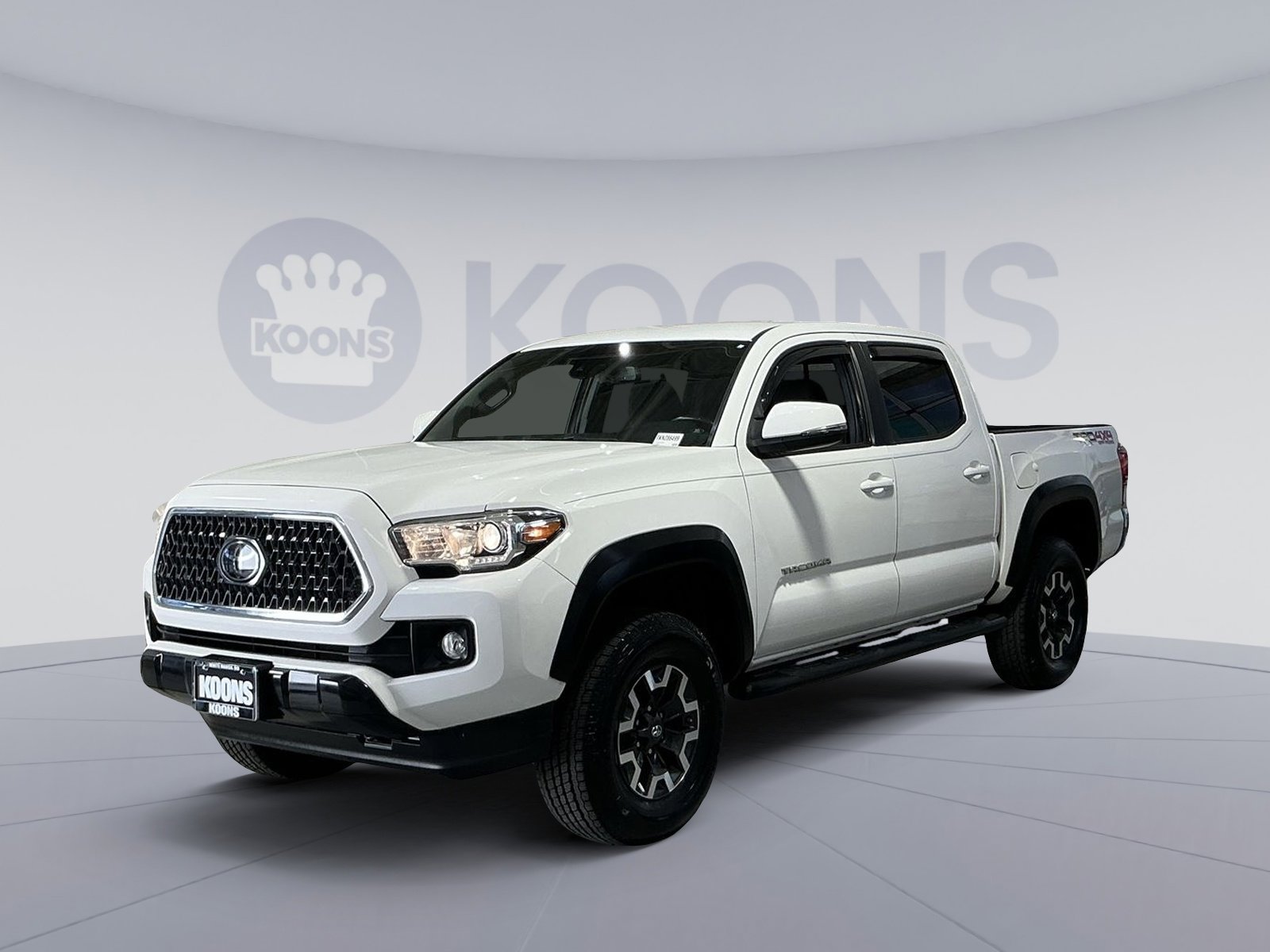 Used 2019 Toyota Tacoma TRD Off-Road AWD/4WD image 1