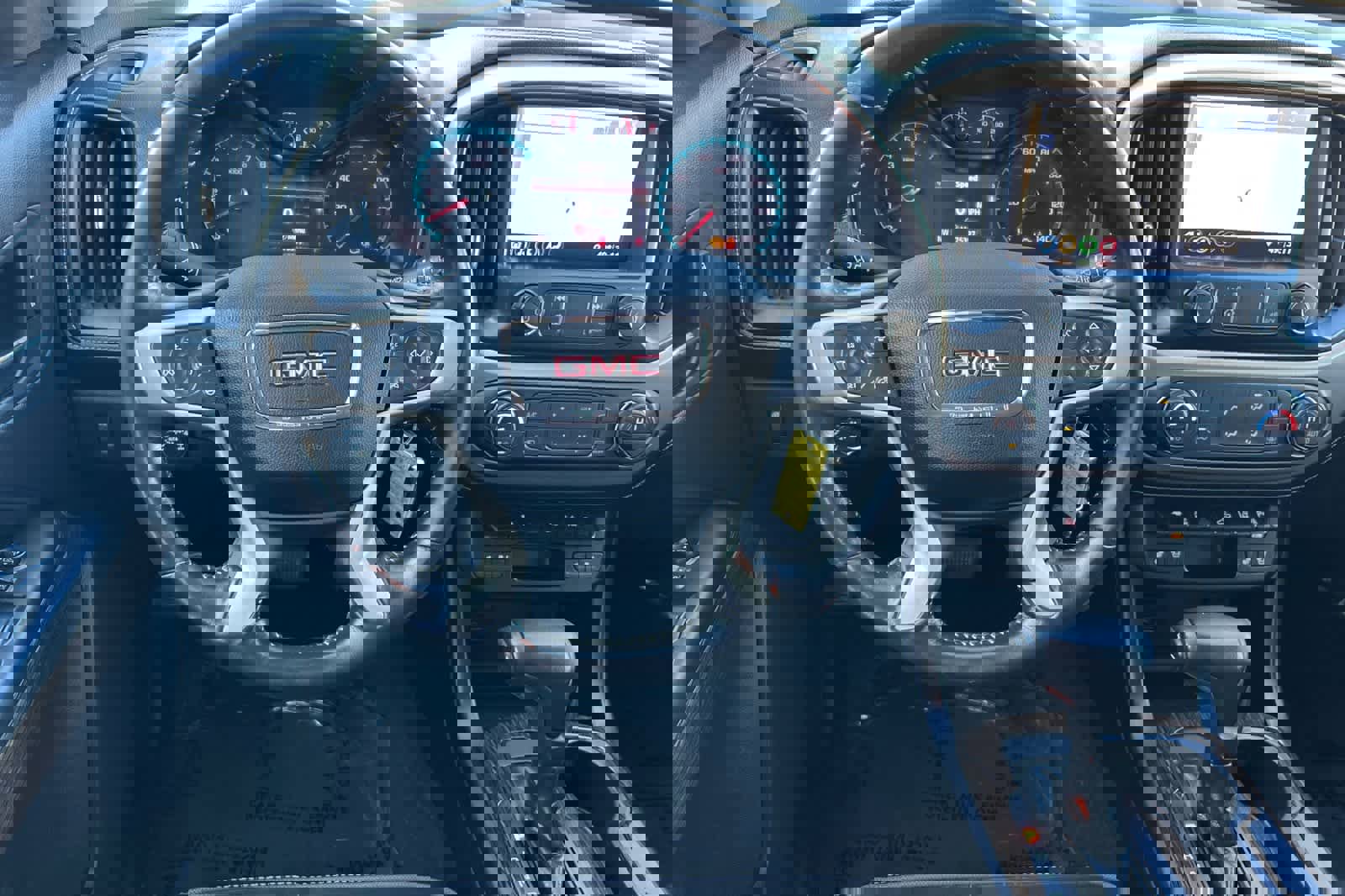 Used 2019 GMC Canyon Denali image 15