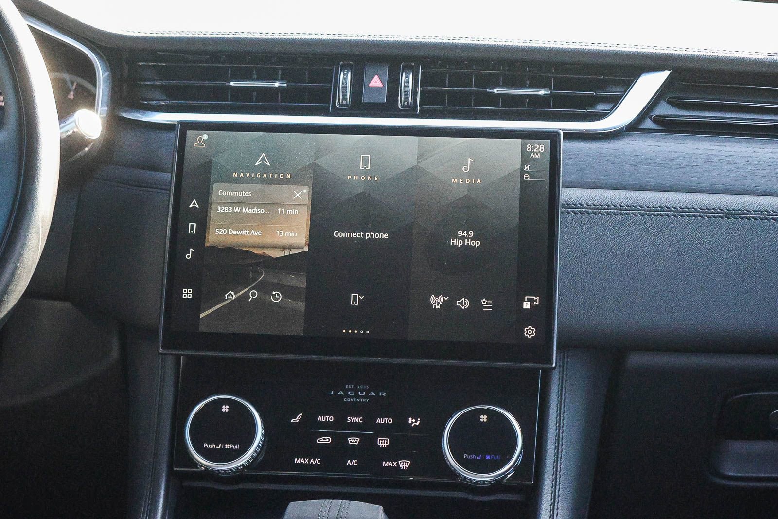 Used 2022 Jaguar F-PACE S image 23