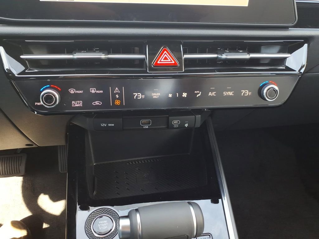 New 2026 Kia Niro EX image 18