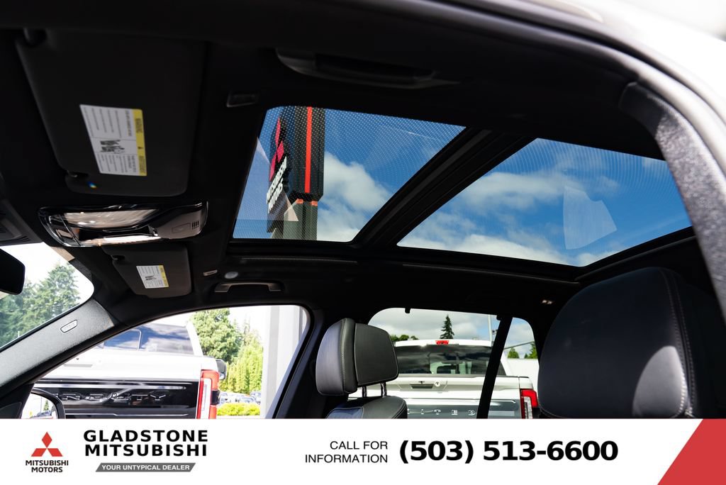 Used 2021 BMW X5 M50i w/ Executive Package AWD/4WD image 21