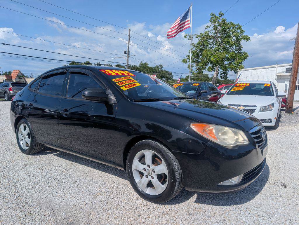 Used 2010 Hyundai Elantra SE FWD image 1