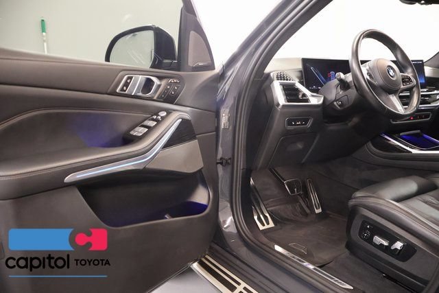 Used 2024 BMW X7 xDrive40i w/ Executive Package AWD/4WD image 8