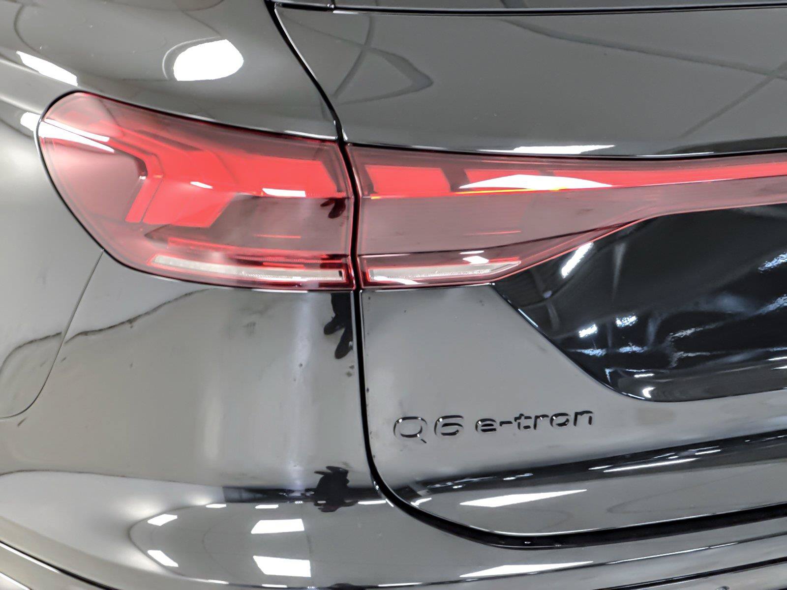 New 2027 Audi Q6 e-tron Premium AWD/4WD image 26