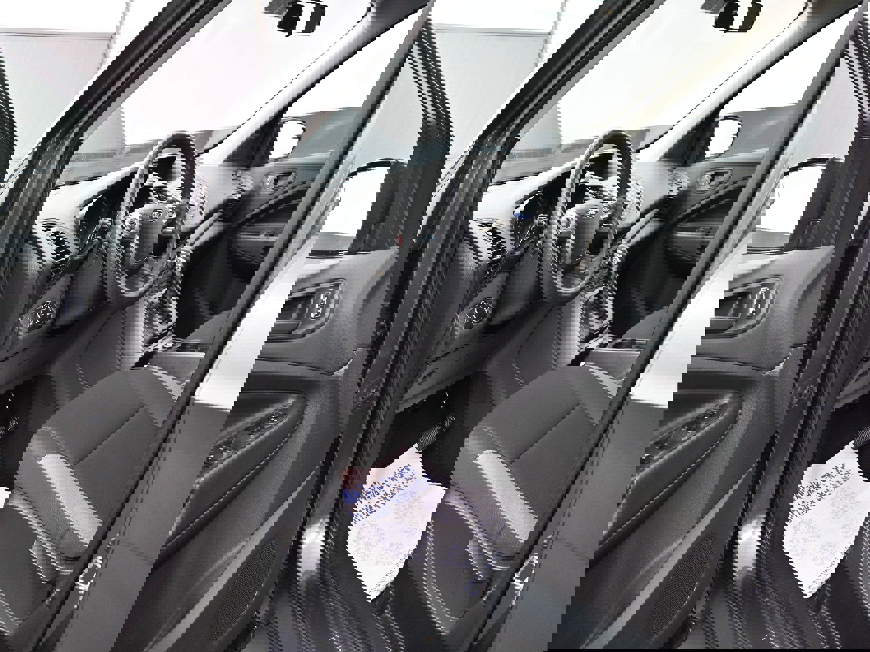 Used 2016 Ford Escape S image 9