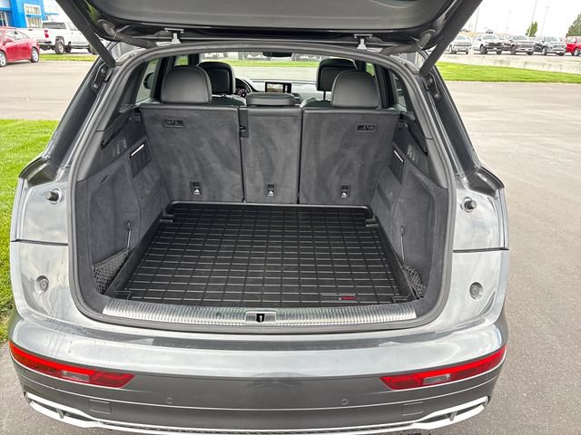 Used 2018 Audi SQ5 Prestige AWD/4WD image 25