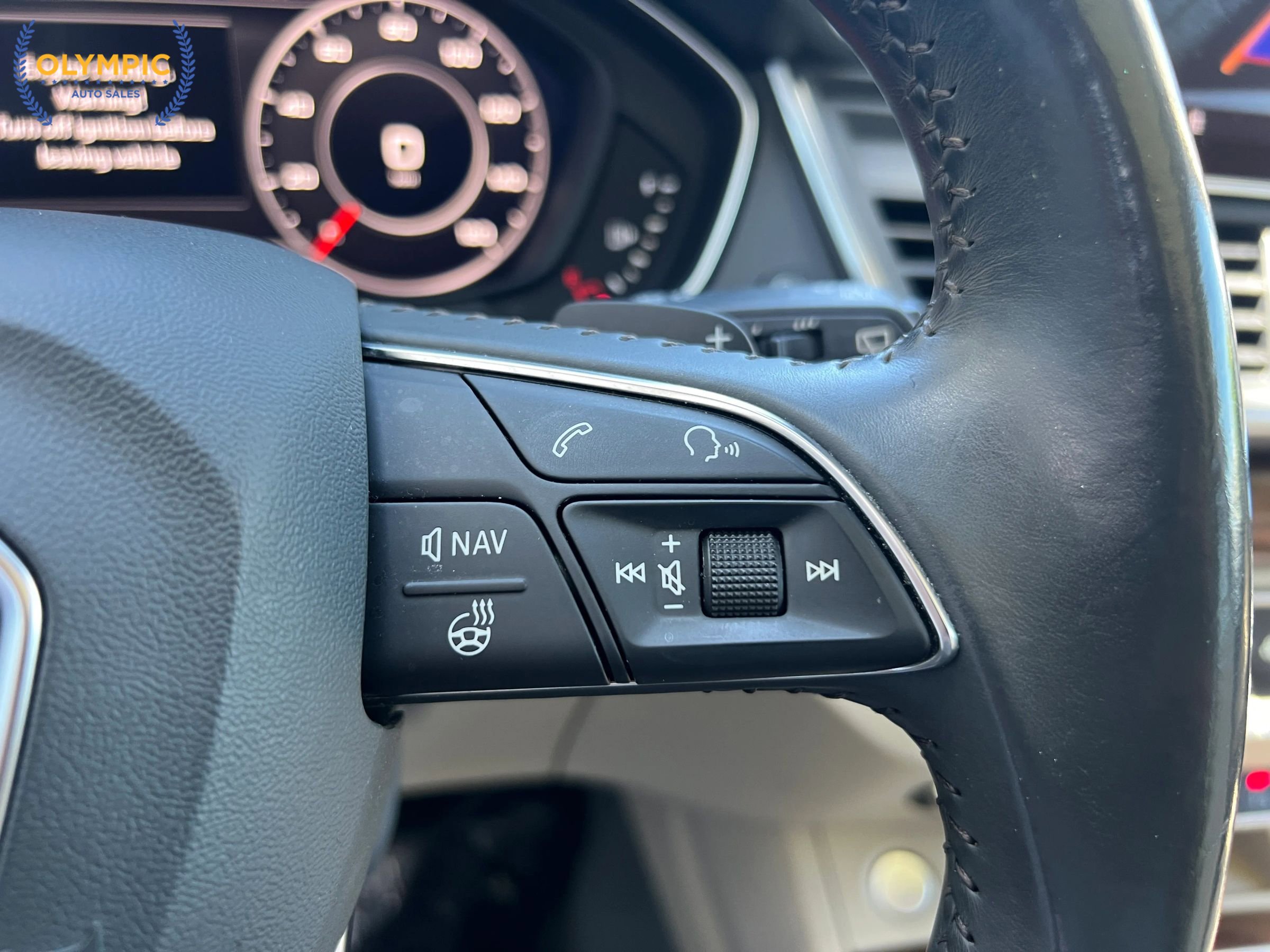 Used 2018 Audi Q5 2.0T Premium Plus AWD/4WD image 25