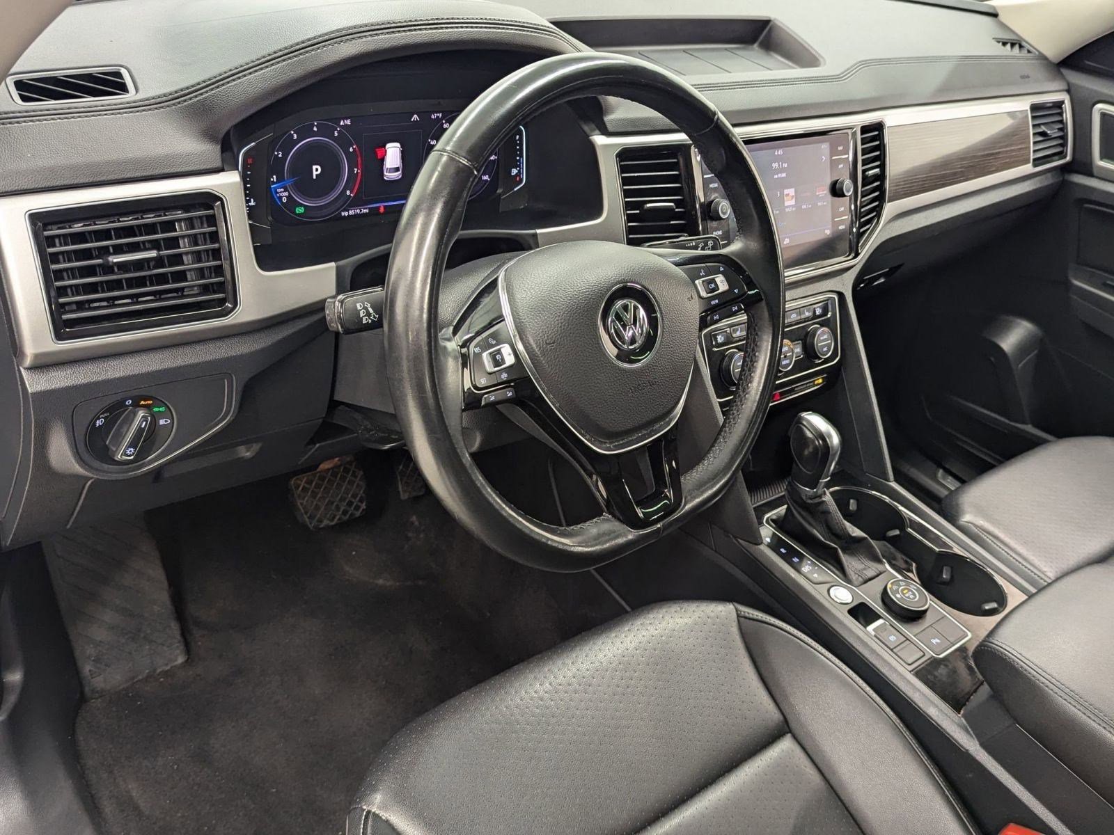 Used 2019 Volkswagen Atlas SEL image 3