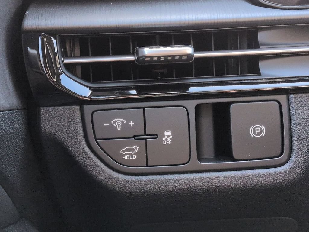 New 2026 Kia Sportage X-Line AWD/4WD image 18
