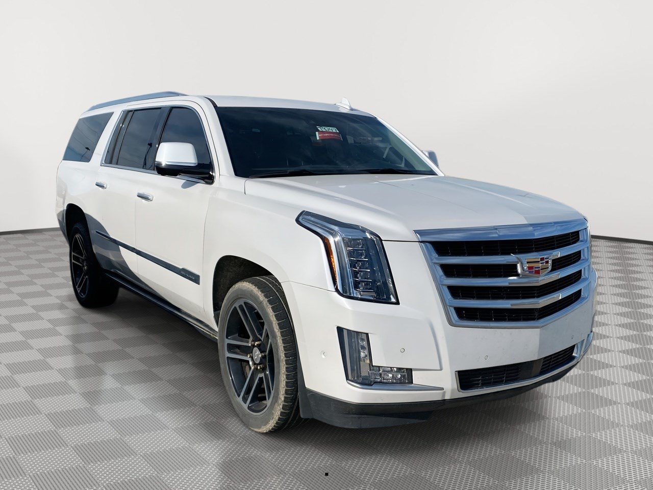 Used 2018 Cadillac Escalade ESV Premium Luxury AWD/4WD image 1