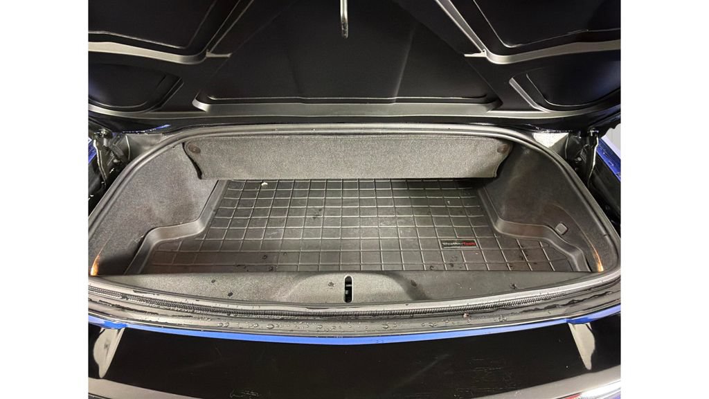 Used 2019 Chevrolet Corvette Stingray Convertible w/ Battery Protection Package RWD image 31