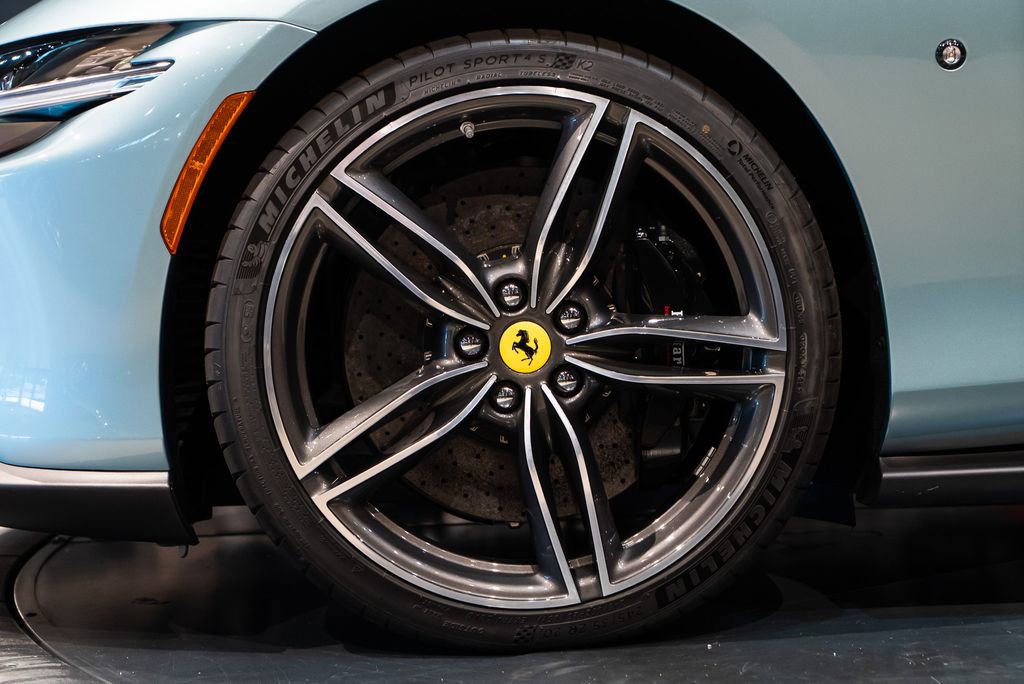 Certified 2024 Ferrari Roma Spider RWD image 13