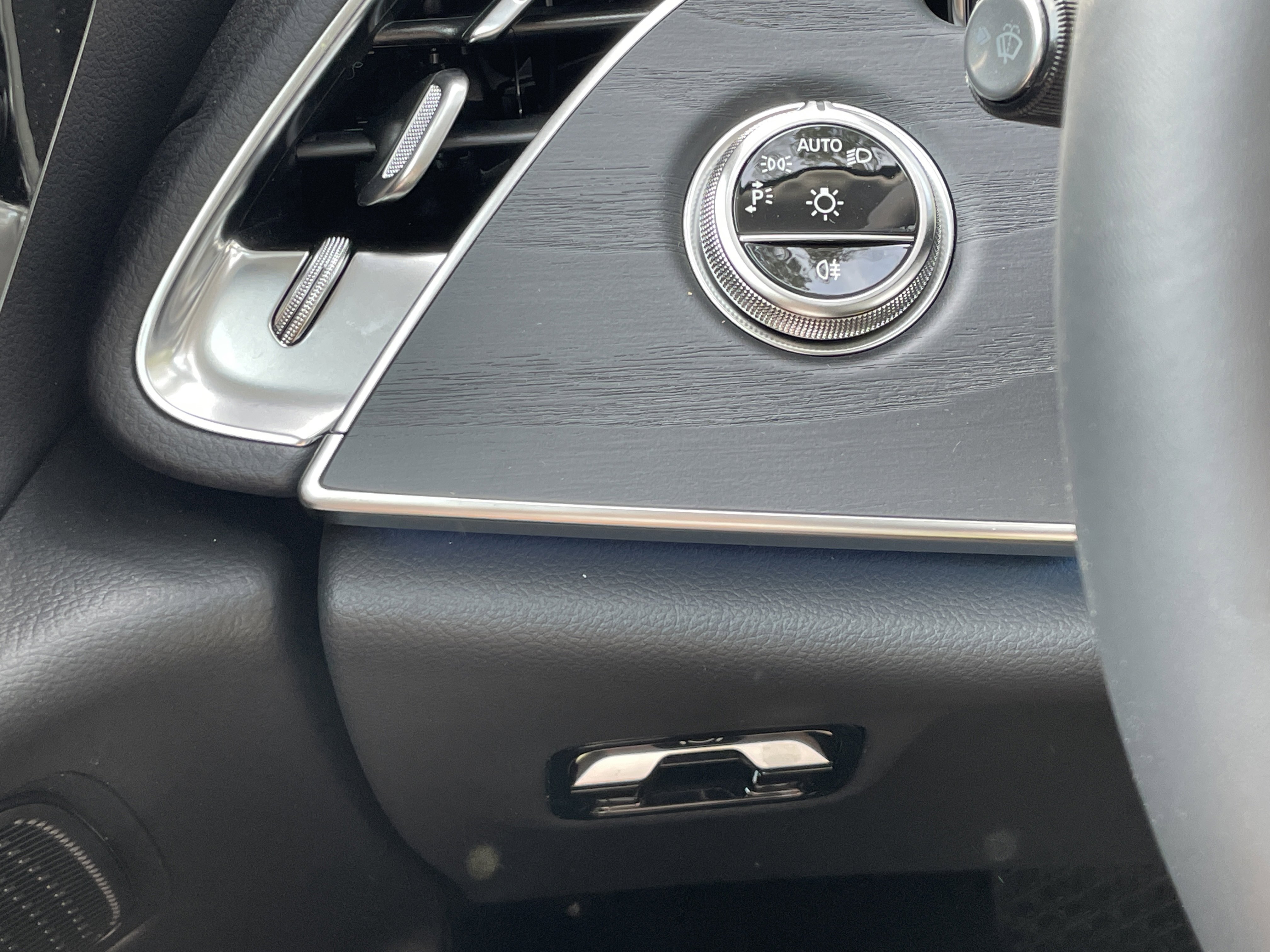 New 2026 Mercedes-Benz E 350 Sedan image 23