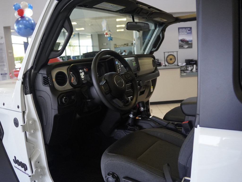 New 2026 Jeep Wrangler Sport AWD/4WD image 19
