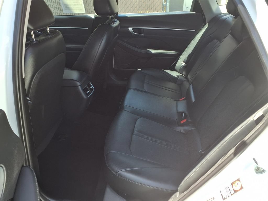 Used 2021 Hyundai Sonata Limited FWD image 23