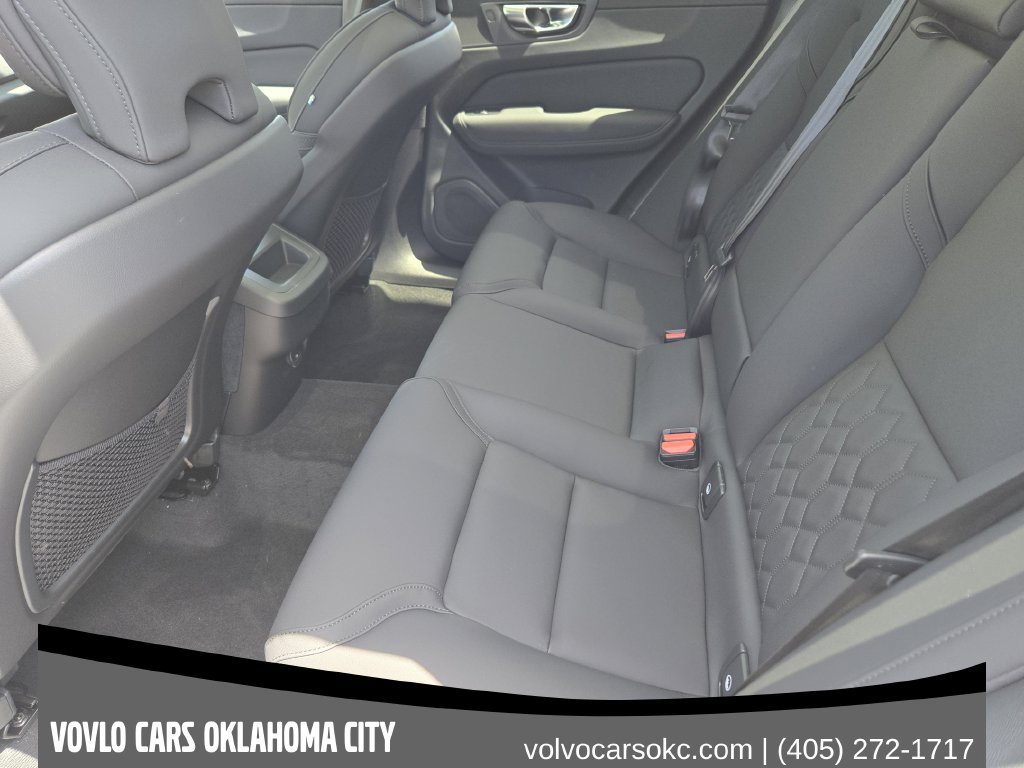 New 2026 Volvo XC60 B5 Core AWD/4WD image 25
