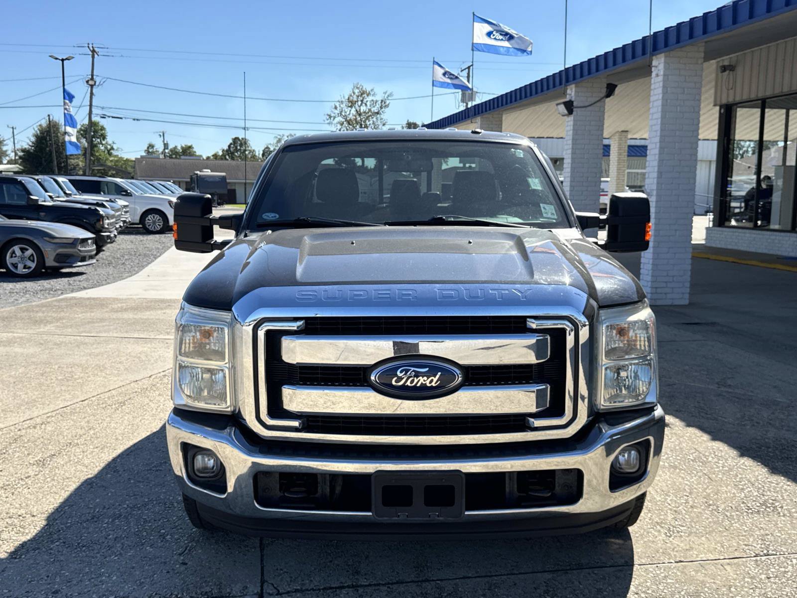 Used 2011 Ford F250 Lariat w/ Lariat Interior Pkg RWD image 2