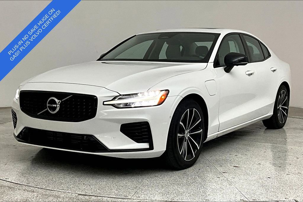 Certified 2025 Volvo S60 T8 Plus AWD/4WD image 16