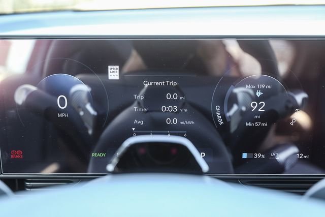 New 2026 Hyundai Ioniq 5 SE image 25