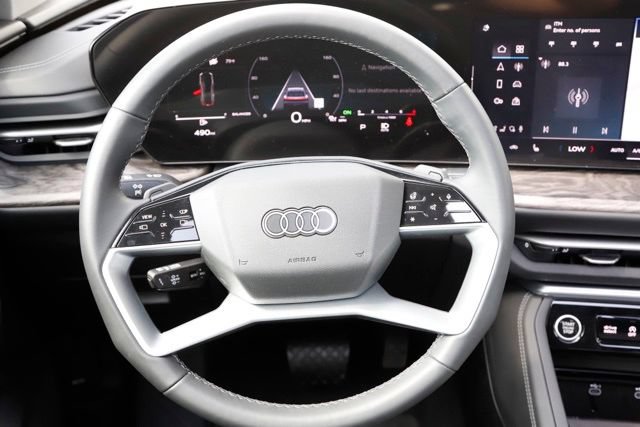 Used 2025 Audi Q5 Premium Plus w/ Premium Plus AWD/4WD image 19