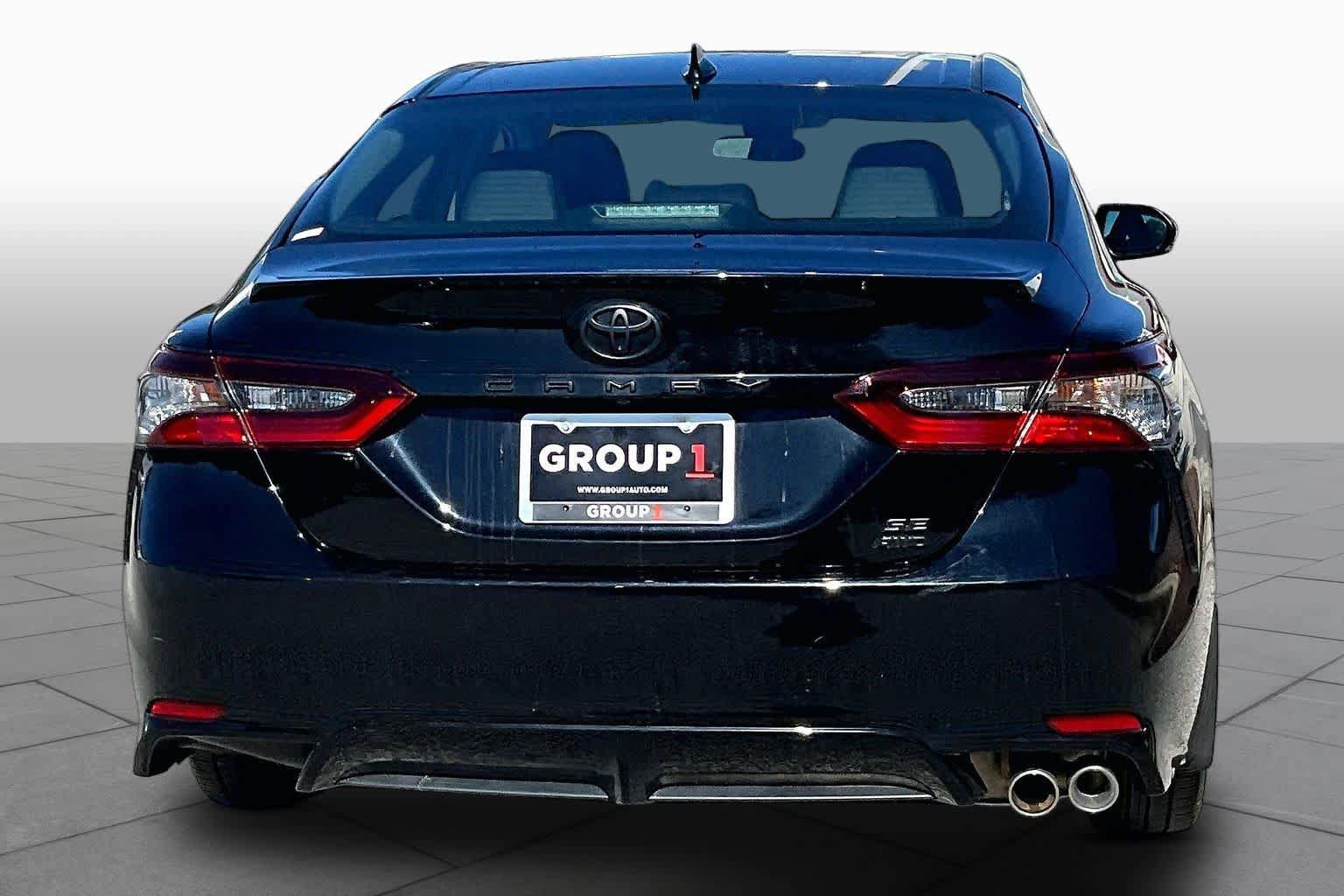 Used 2024 Toyota Camry SE w/ Cold Weather Package AWD/4WD image 5